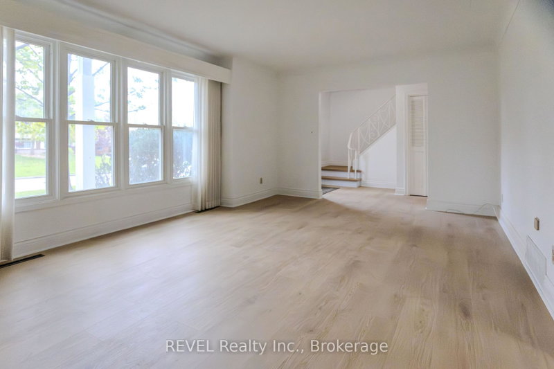 Image of home for listing MLS® X13579446