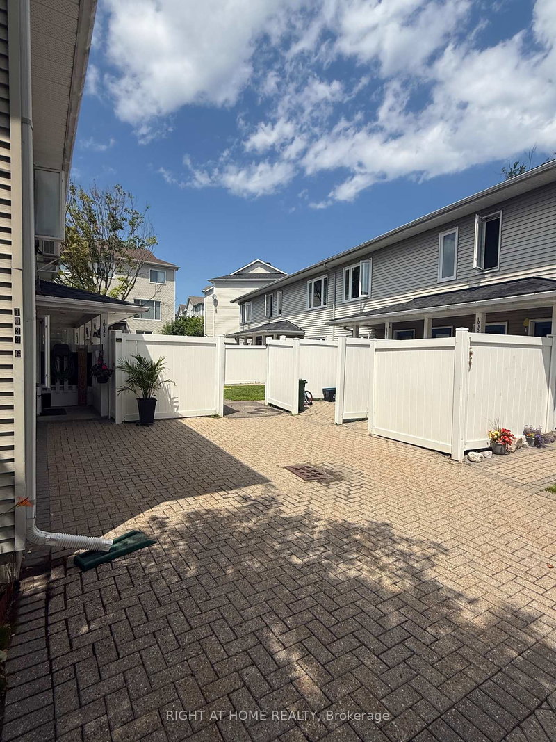Image of home for listing MLS® X13581124