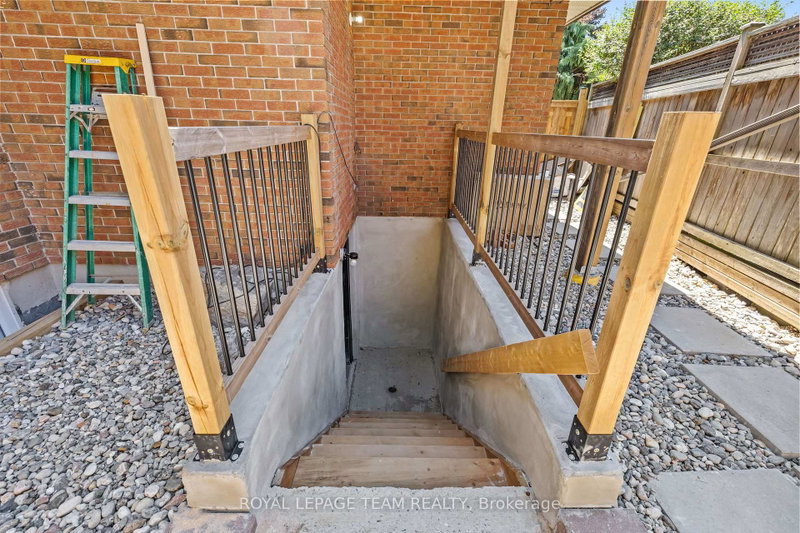 Image of home for listing MLS® X13588026