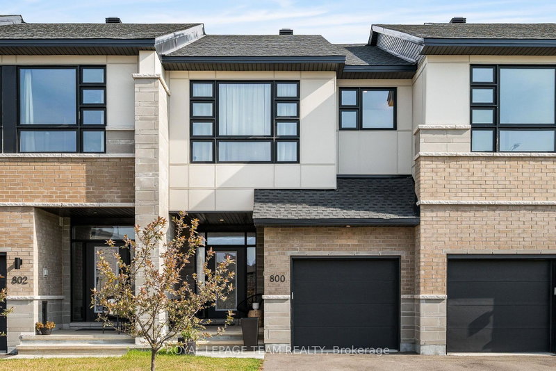 Image of home for listing MLS® X13628092