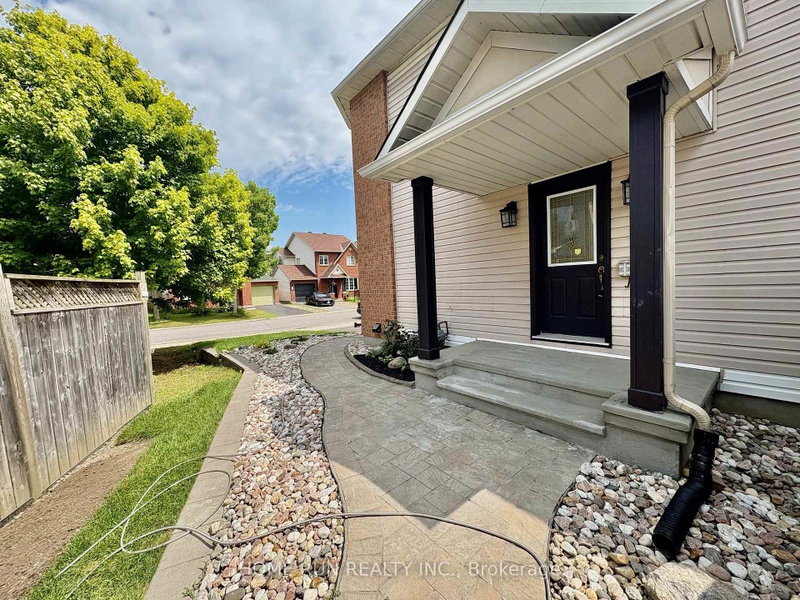 Image of home for listing MLS® X13631442