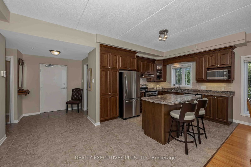 Image of home for listing MLS® X13633066