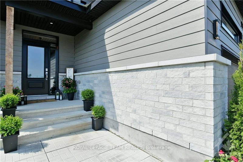 Image of home for listing MLS® X13636576