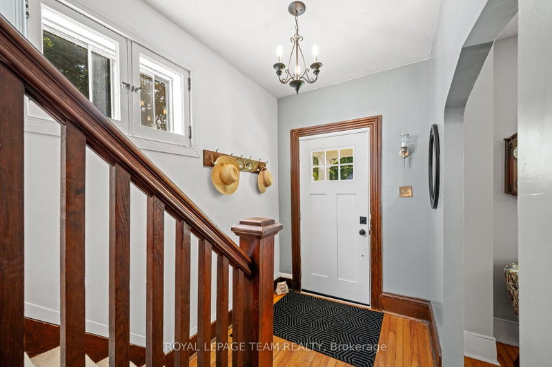 Image of home for listing MLS® X13647700