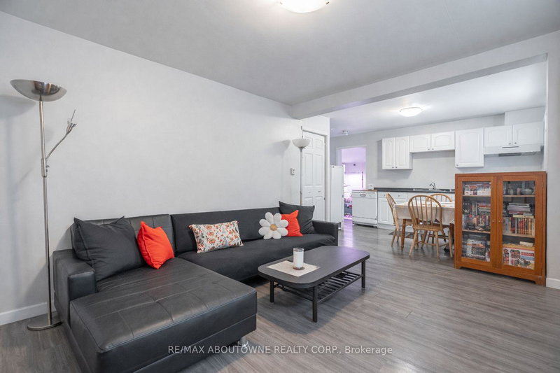 Image of home for listing MLS® X13661478
