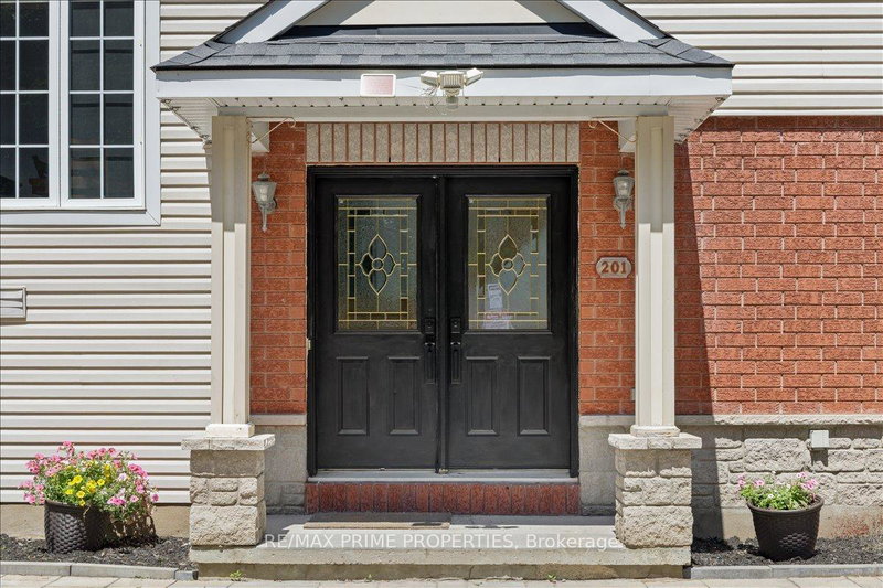Image of home for listing MLS® X13663304