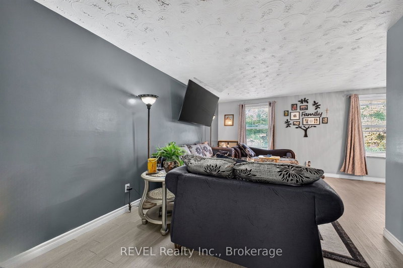 Image of home for listing MLS® X13674132