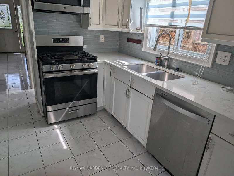 Image of home for listing MLS® X13677126