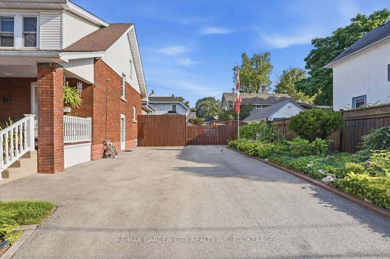Image of home for listing MLS® X13709126