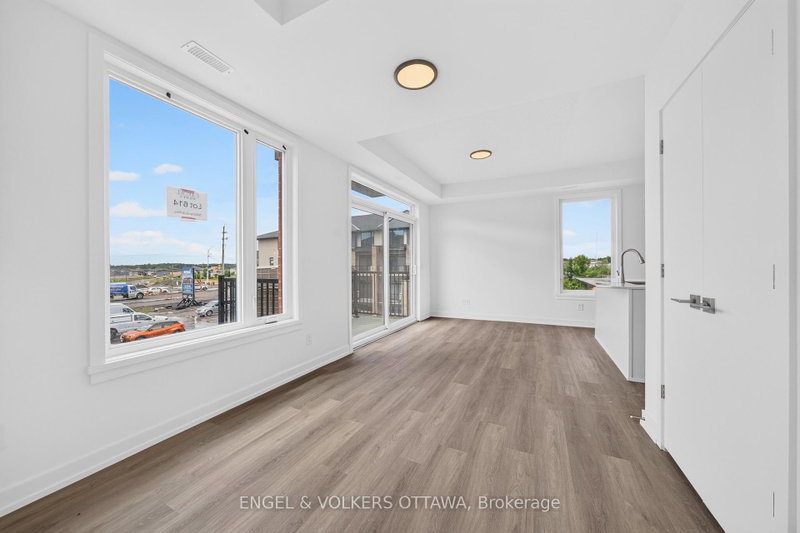 Image of home for listing MLS® X13716638