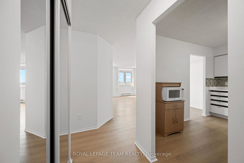 Image of home for listing MLS® X13719998