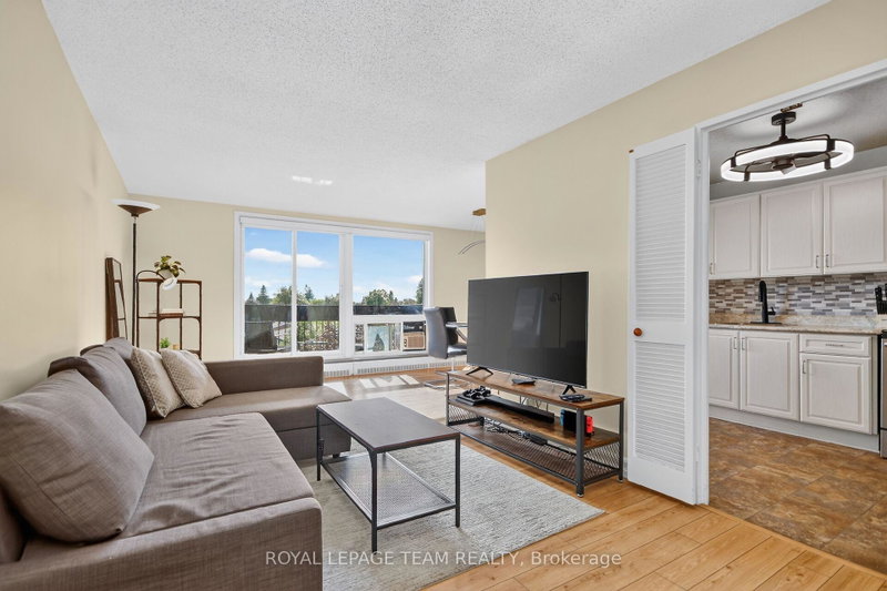 Image of home for listing MLS® X13725386