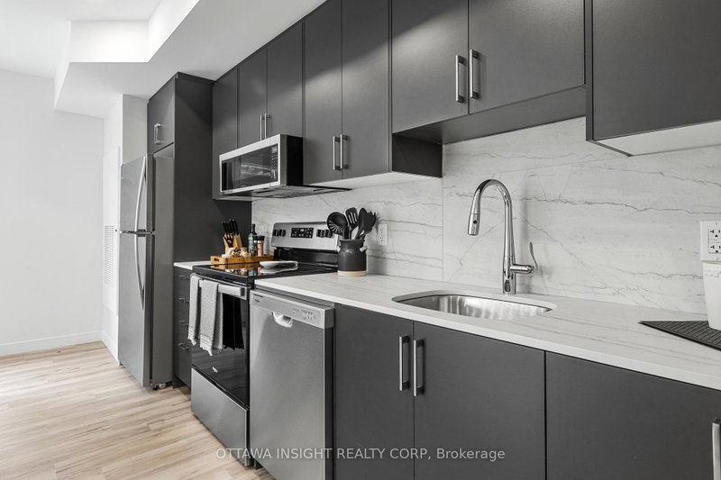 Image of home for listing MLS® X13733264