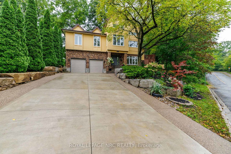Image of home for listing MLS® X13734788