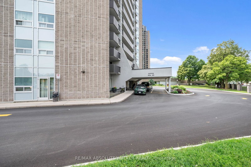 Image of home for listing MLS® X13740038
