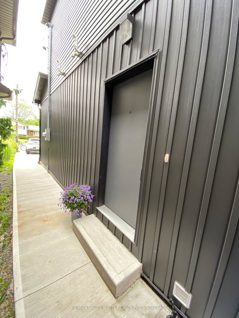 Image of home for listing MLS® X13748910