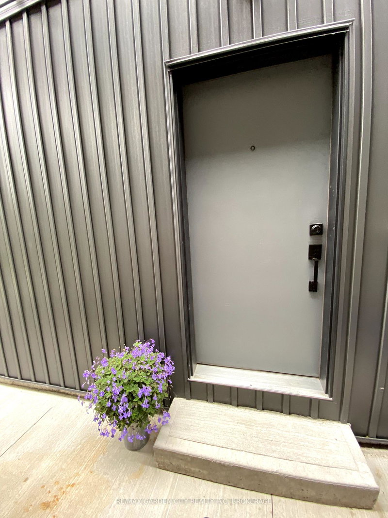 Image of home for listing MLS® X13748910