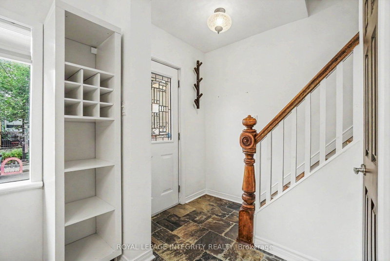 Image of home for listing MLS® X13753948