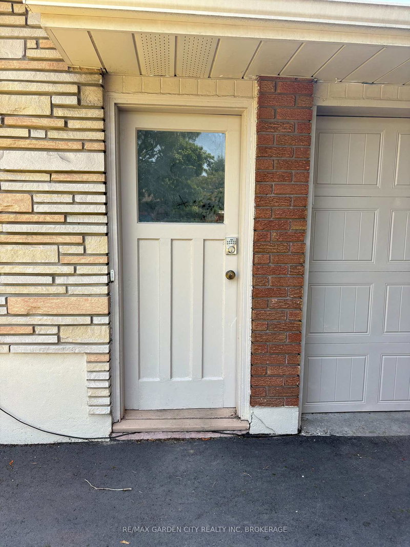 Image of home for listing MLS® X13764536