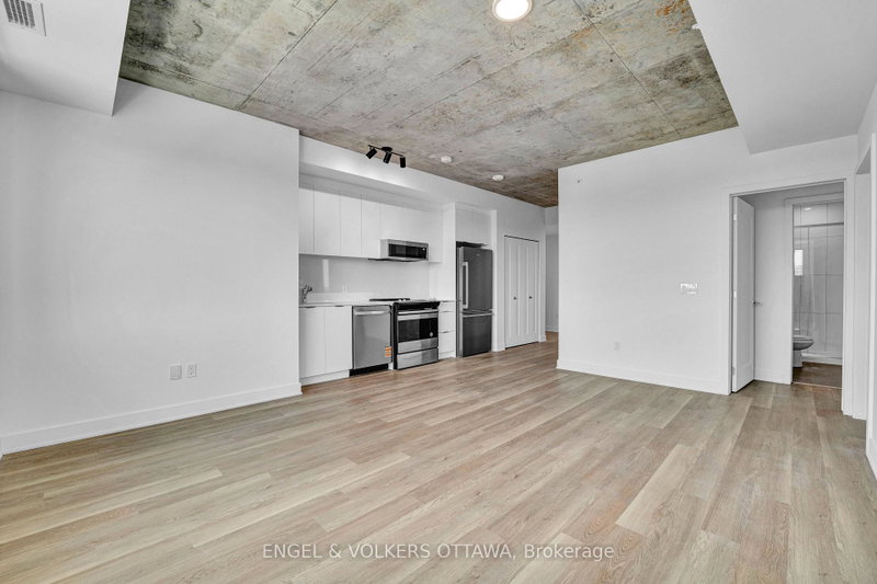 Image of home for listing MLS® X13773828