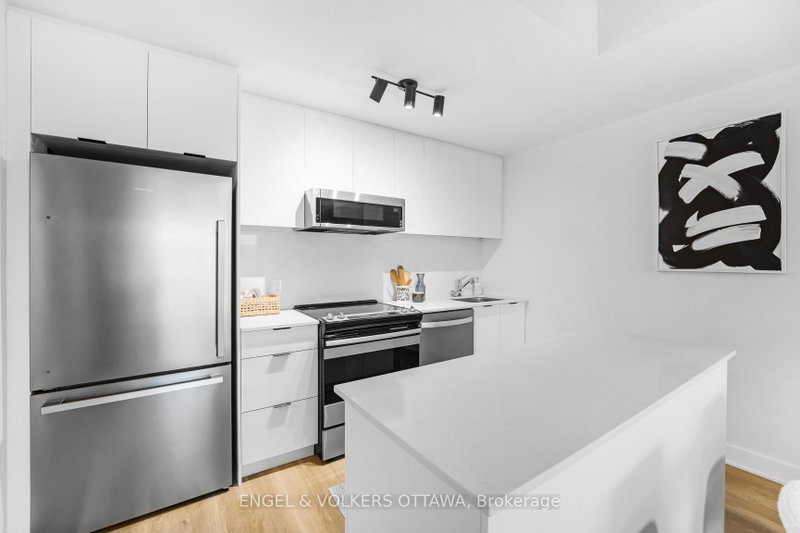 Image of home for listing MLS® X13773832