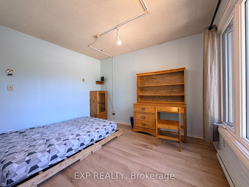 Image of home for listing MLS® X13777604