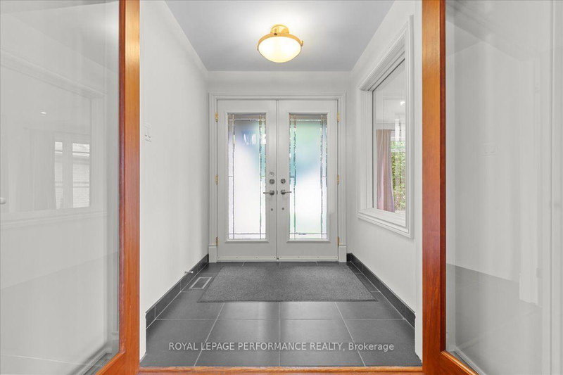 Image of home for listing MLS® X13783906