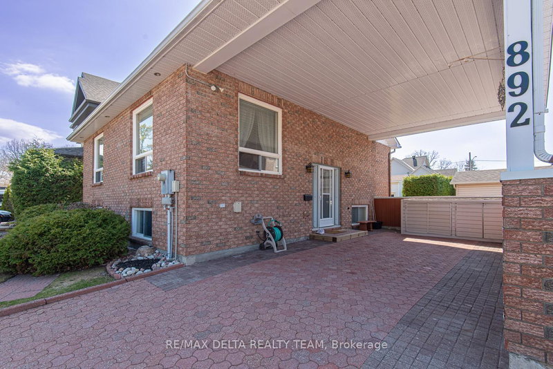 Image of home for listing MLS® X13814168