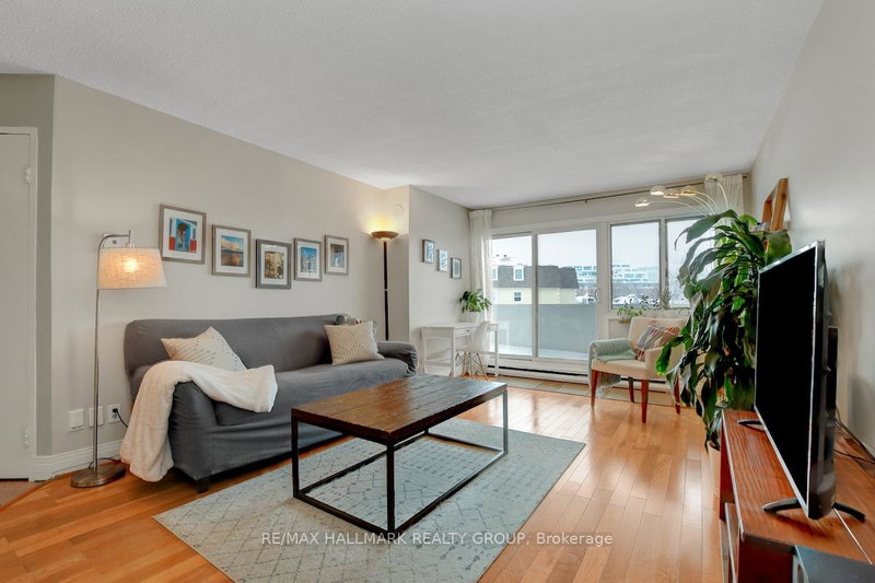 Image of home for listing MLS® X13823184