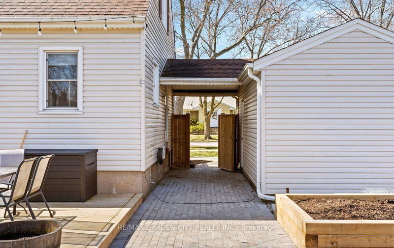 Image of home for listing MLS® X13827942