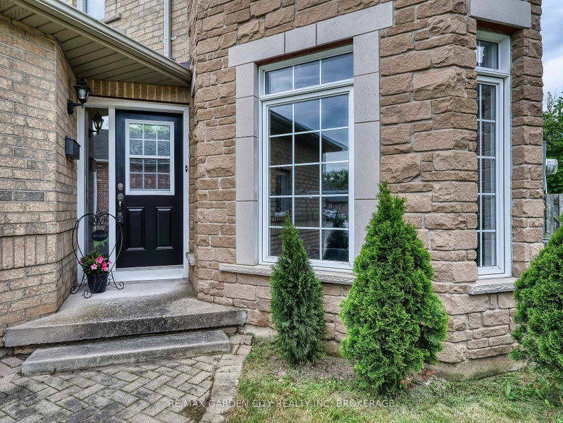 Image of home for listing MLS® X13833896