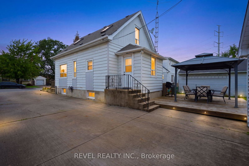 Image of home for listing MLS® X13848110