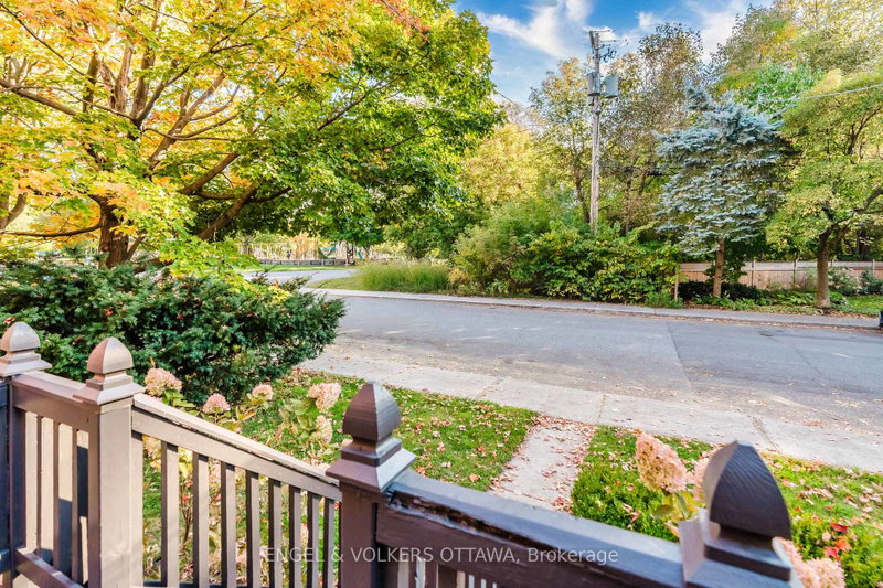 Image of home for listing MLS® X13852046