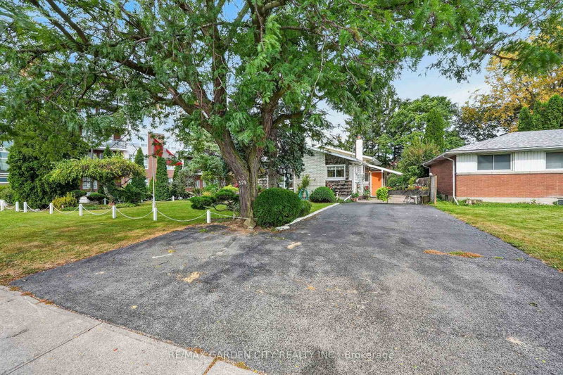 Image of home for listing MLS® X13852304