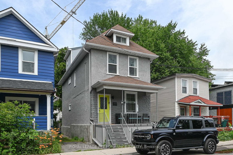 Image of home for listing MLS® X13852504