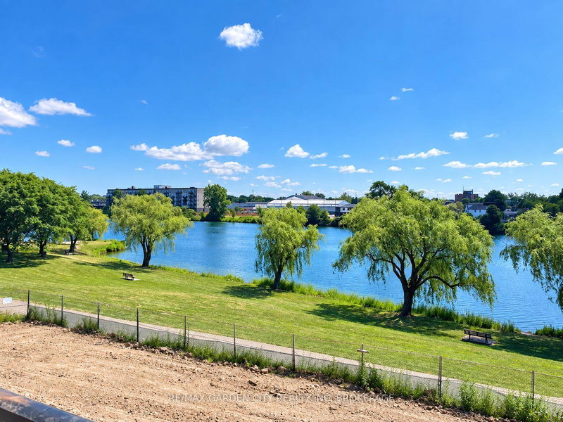 Image of home for listing MLS® X13866746