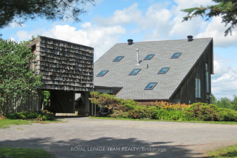 Image of home for listing MLS® X13870222