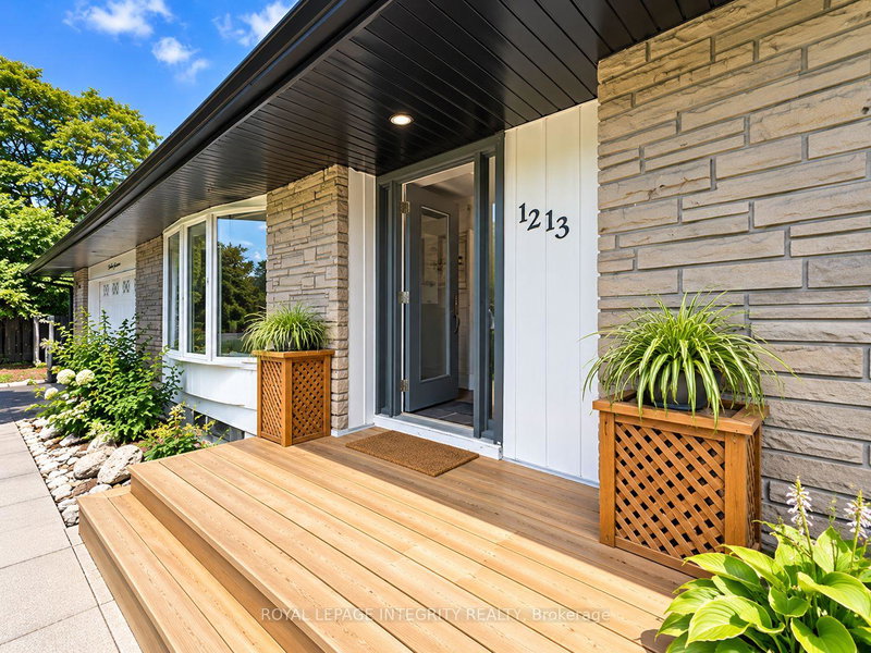 Image of home for listing MLS® X13871120