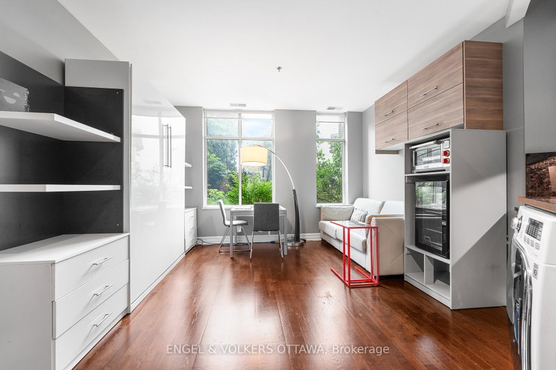 Image of home for listing MLS® X13871724