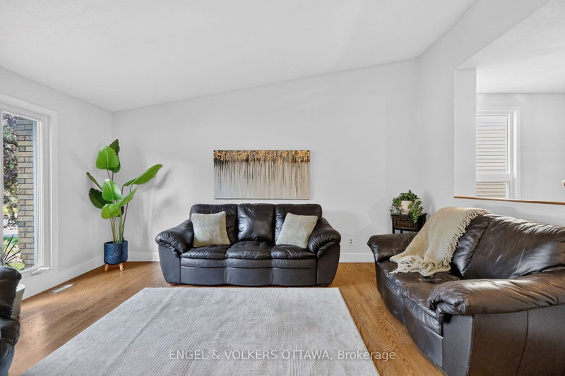 Image of home for listing MLS® X13872936