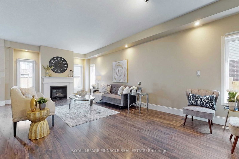 Image 3 of listing MLS® X13874510