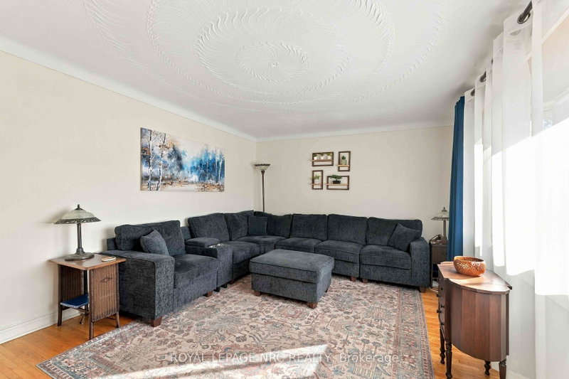 Image of home for listing MLS® X13875040