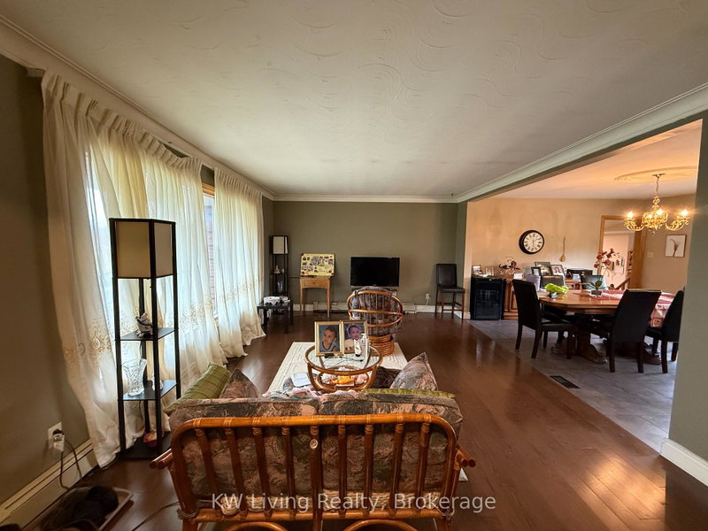 Image of home for listing MLS® X13875540