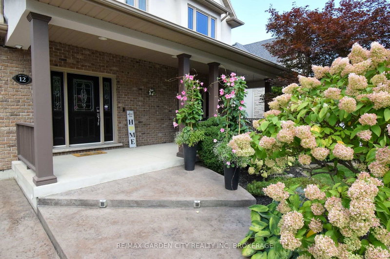 Image of home for listing MLS® X13876322