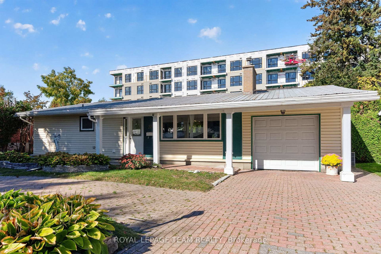 Image of home for listing MLS® X13876862