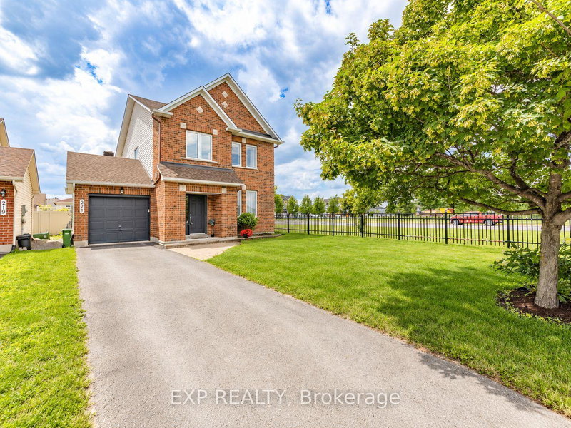 Image of home for listing MLS® X13877900
