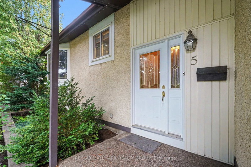 Image of home for listing MLS® X13880326