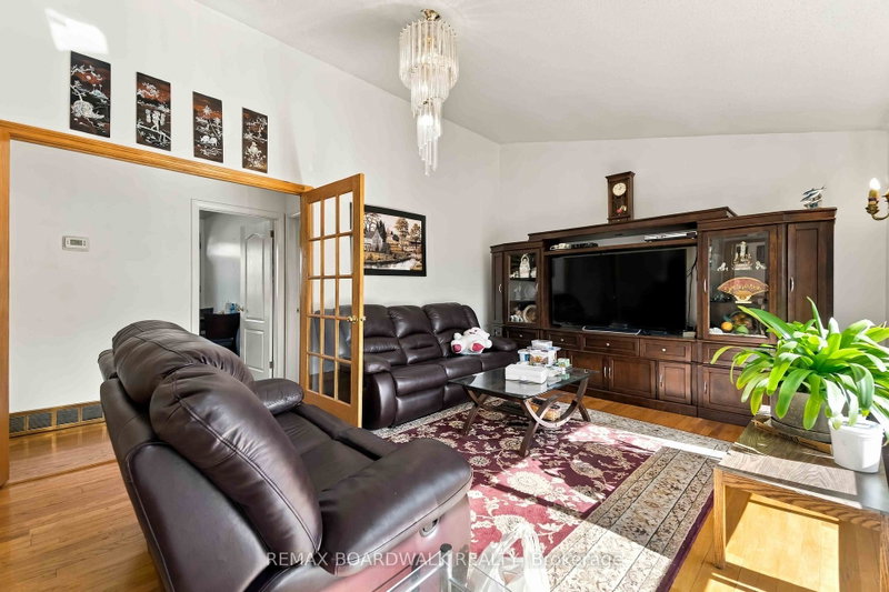 Image of home for listing MLS® X13886444