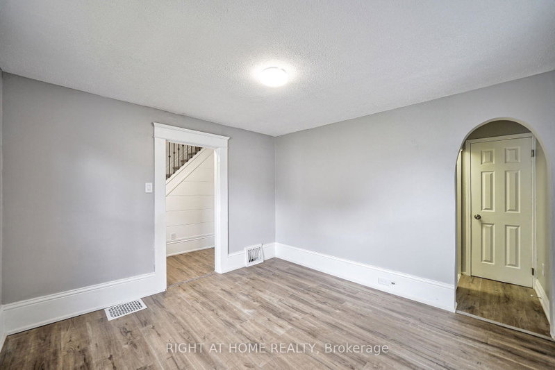 Image of home for listing MLS® X13886652