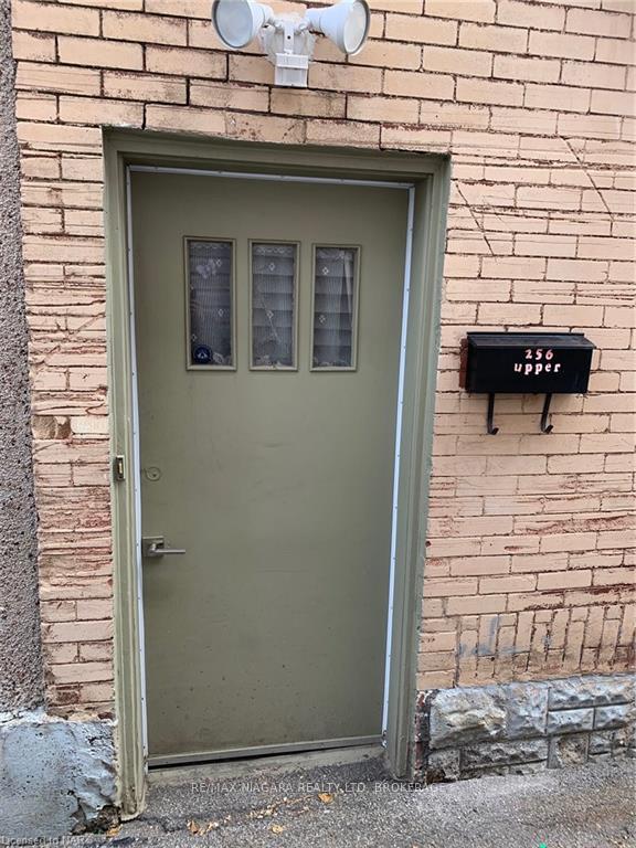 Image of home for listing MLS® X13921348
